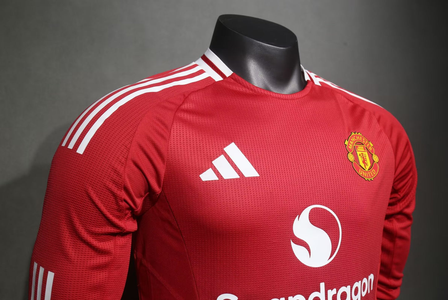 Long sleeved Manchester United home -  Long sleeved