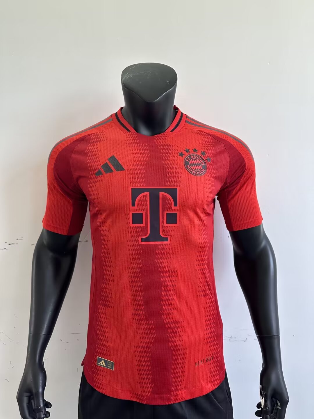 Bayern  Munchen Home Player Edition T-shirt 24-25