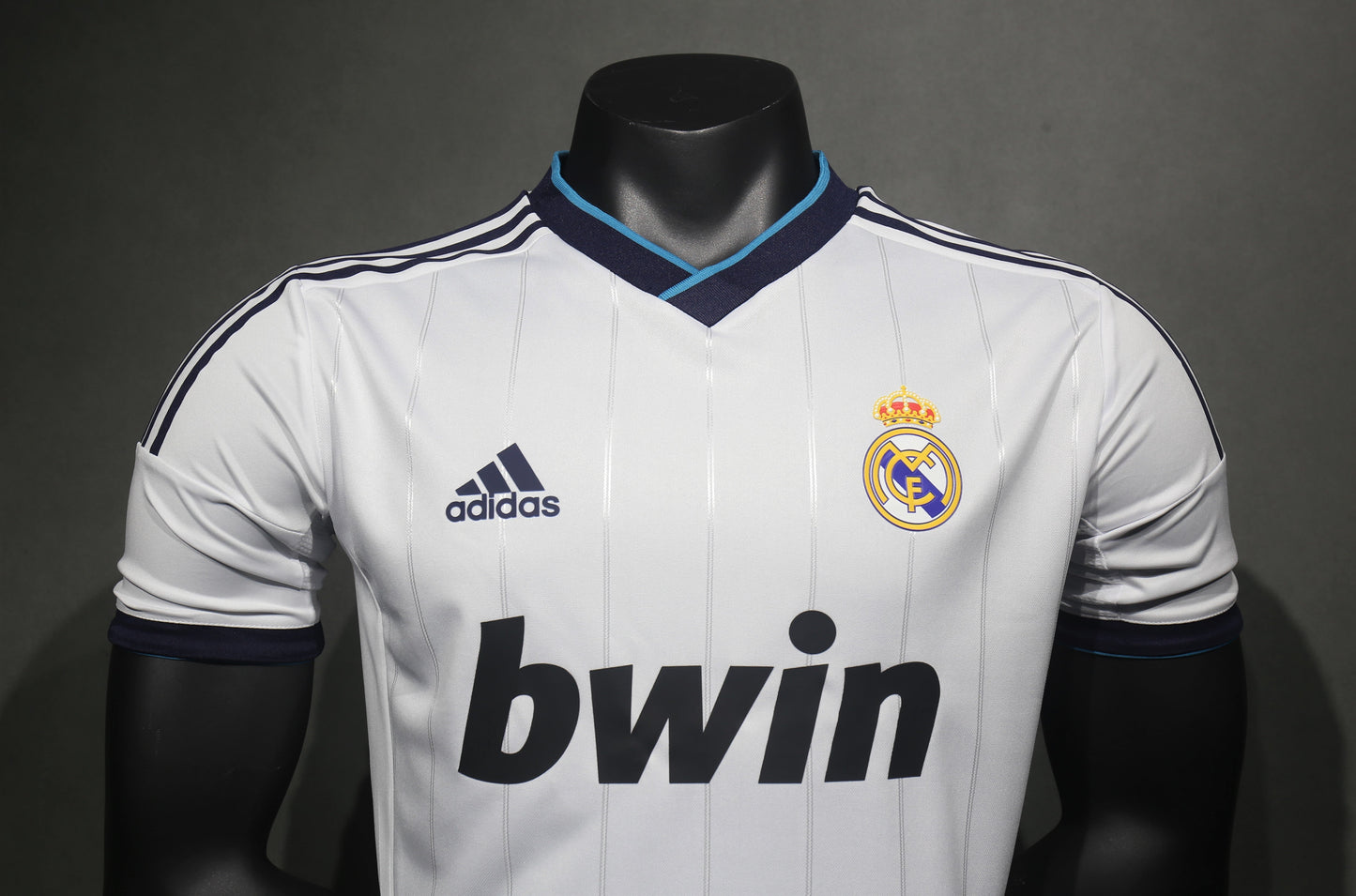 Retro  Real Madrid Home Player Edition T-Shirt