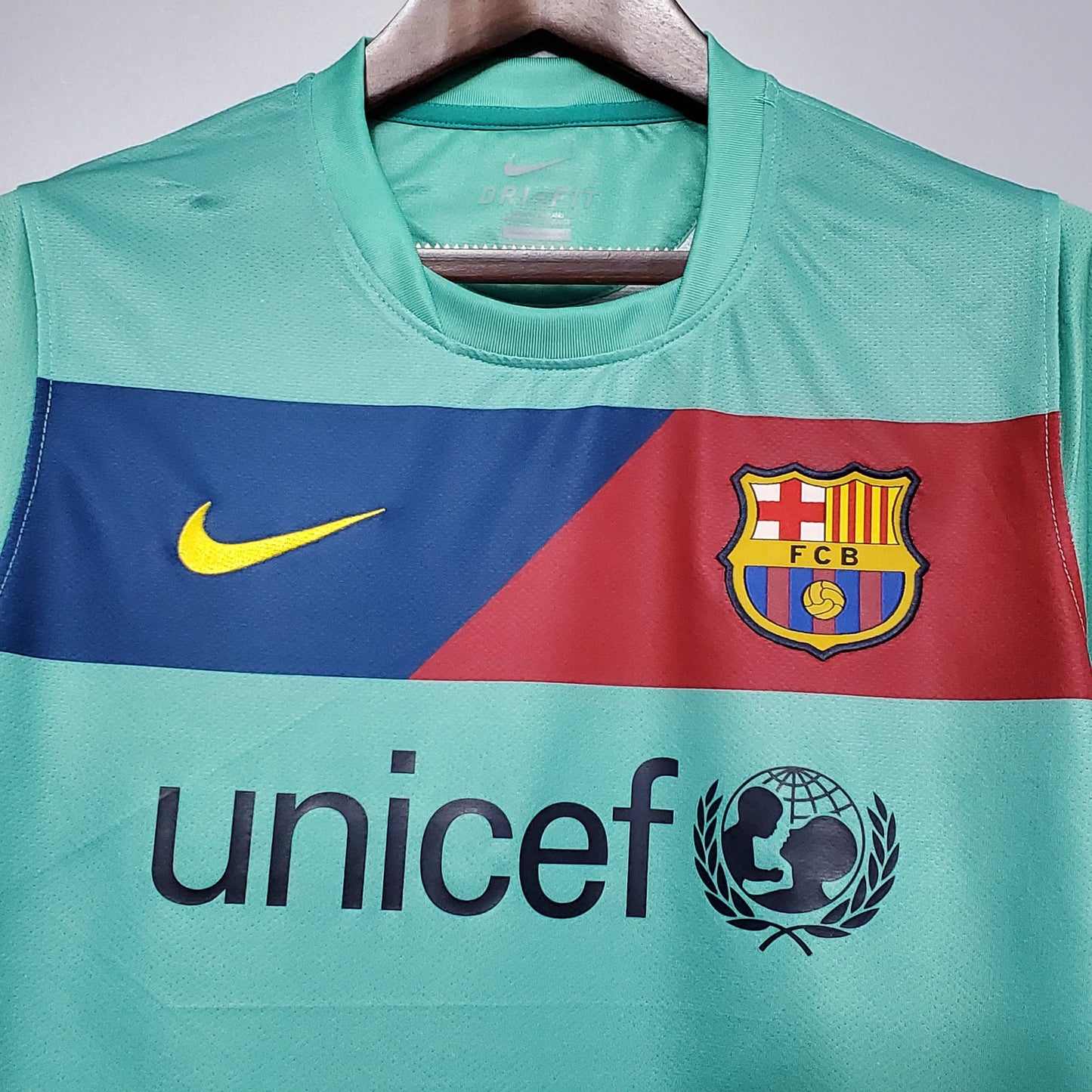 Retro Barcelona 2010/2011