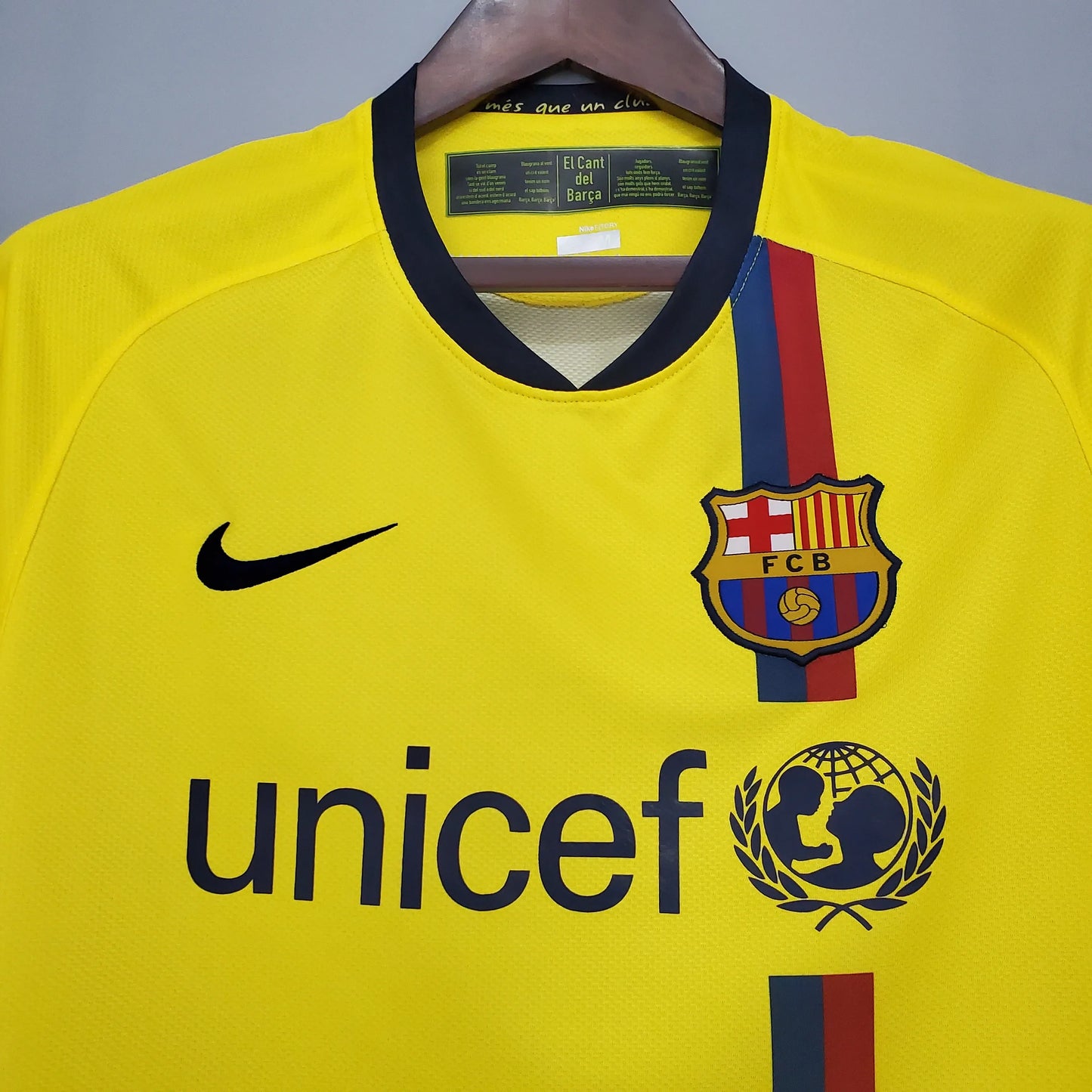 Retro Barcelona away 2008/2009