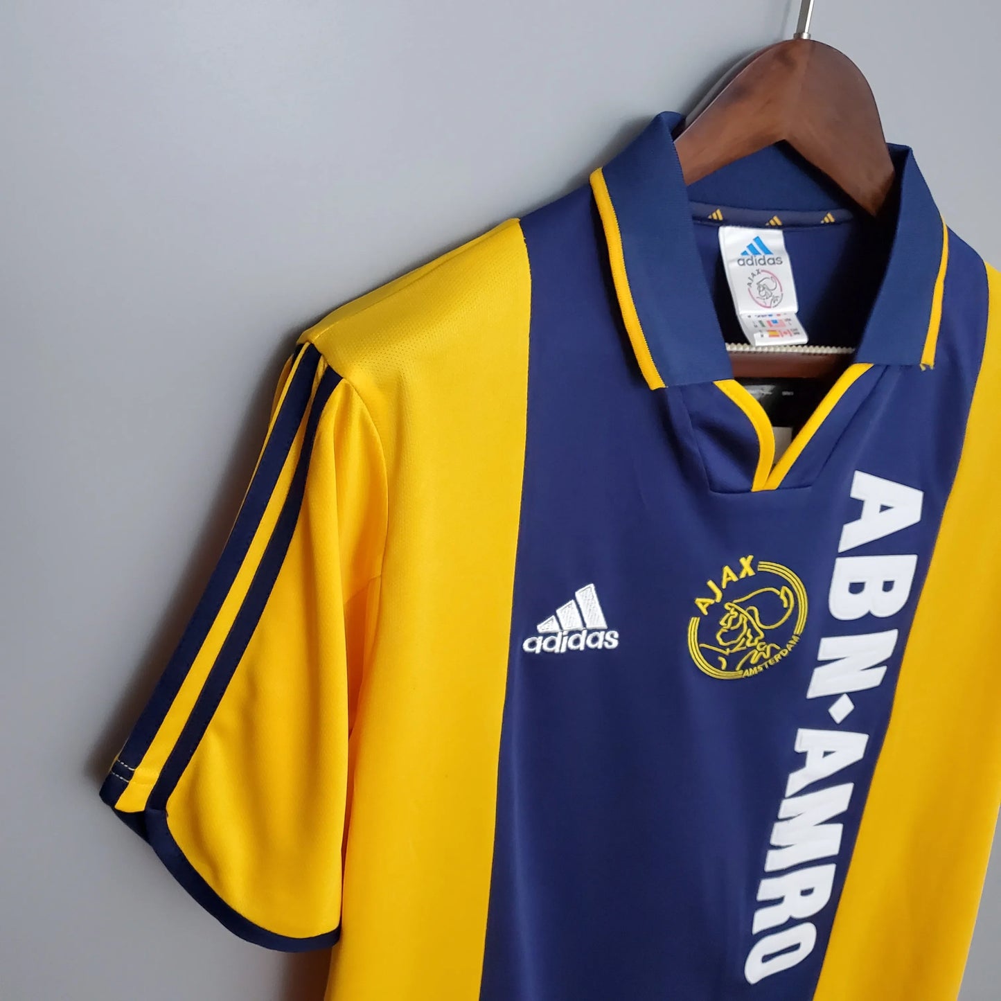 Ajax away Retro 2000/2001 T-shirt