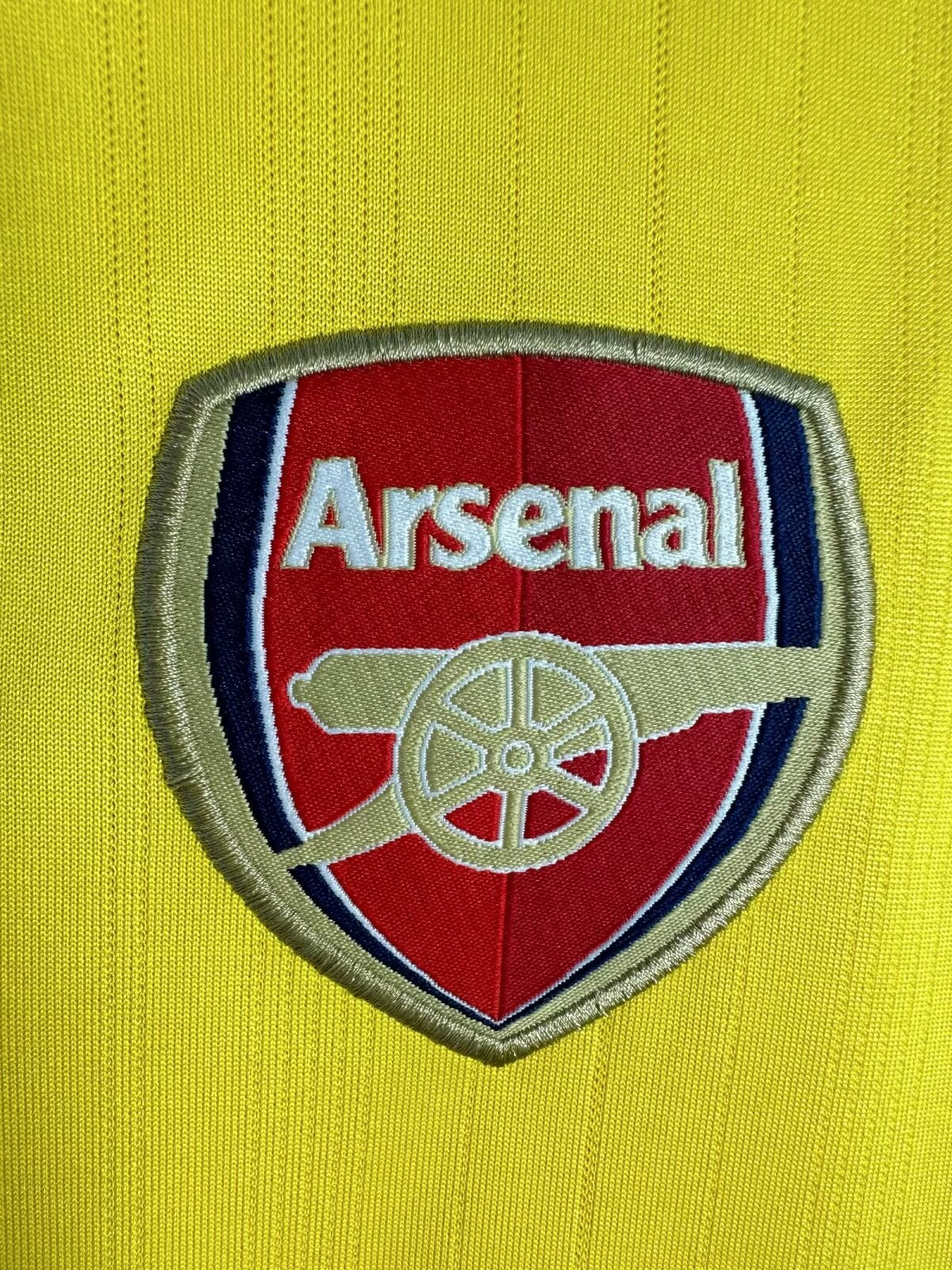 Retro 2005/06 Arsenal away