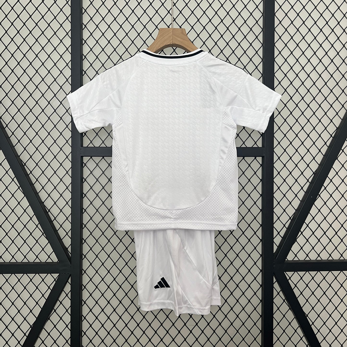 Kids kit Real Madrid Home 24/25