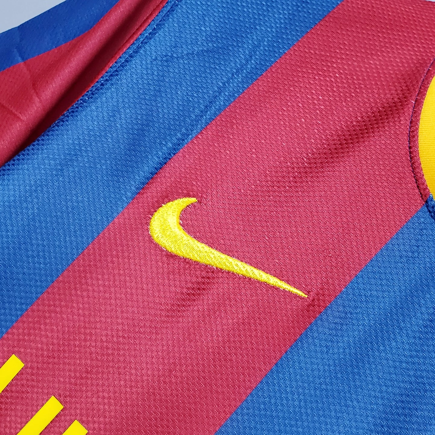 Retro Barcelona 2010/2011 home