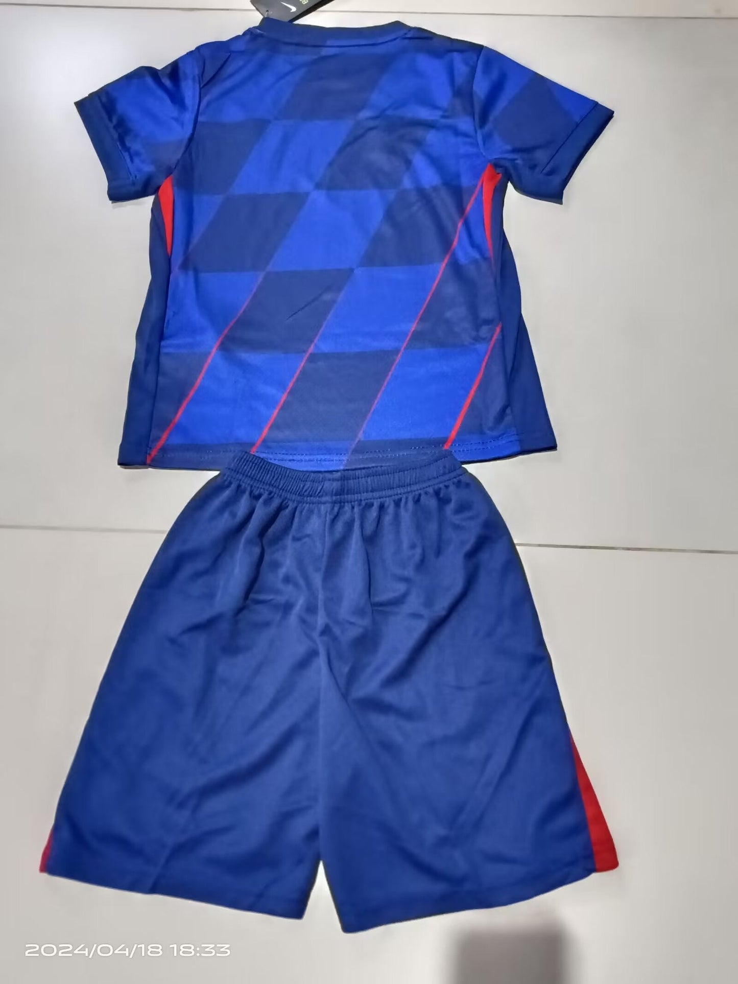 Kids  kit Croatia away 24/25