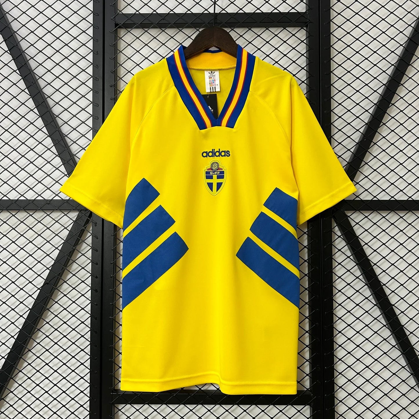 Sweden home Retro 1994 T-shirt