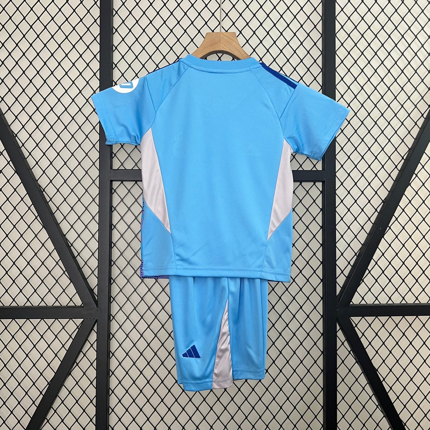 Kids kit Real Madrid goalkeeper blue 24/25