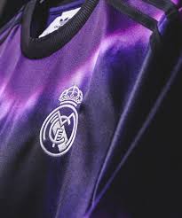 Real Madrid New Year 25/26 T-shirt